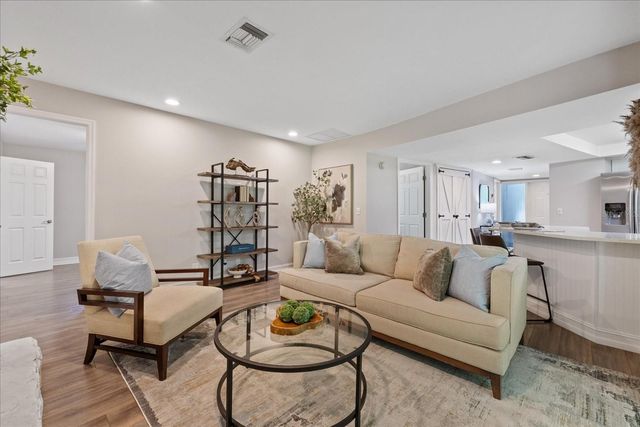 346 RANCH ROAD, Tarpon Springs, FL 34688