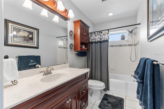 311 SUNSET DRIVE N, St Petersburg, FL 33710