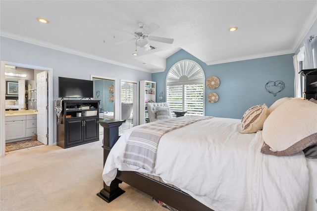 311 SUNSET DRIVE N, St Petersburg, FL 33710