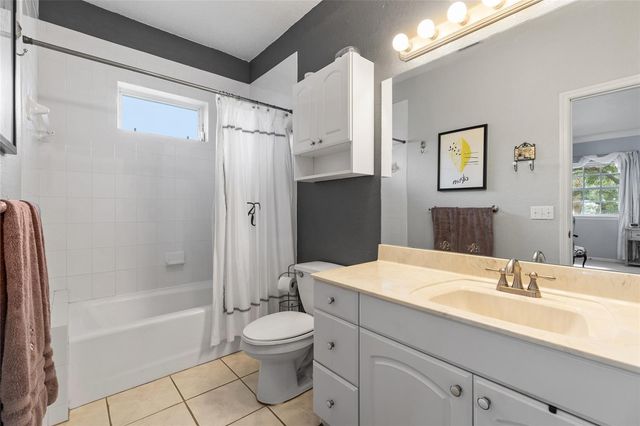 311 SUNSET DRIVE N, St Petersburg, FL 33710