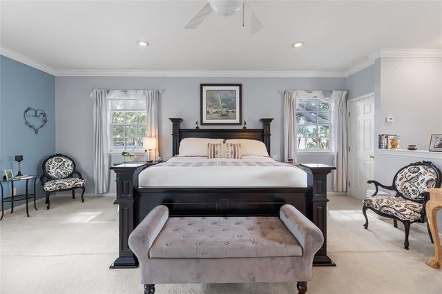 311 SUNSET DRIVE N, St Petersburg, FL 33710