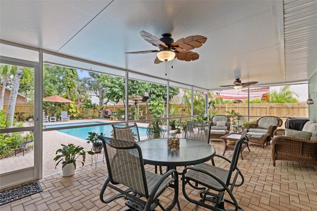311 SUNSET DRIVE N, St Petersburg, FL 33710