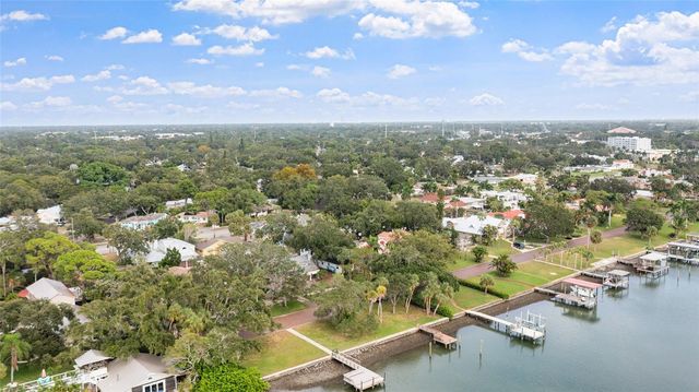 311 SUNSET DRIVE N, St Petersburg, FL 33710
