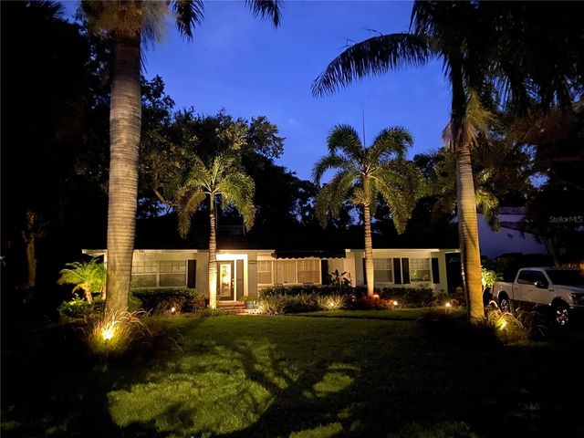 311 SUNSET DRIVE N, St Petersburg, FL 33710