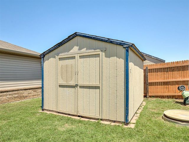 8021 NW 75th Street, Oklahoma City, OK 73132