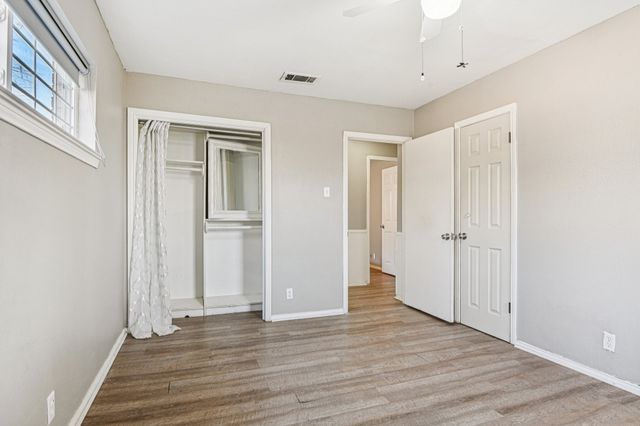 596 Surf Street, Lewisville, TX 75067