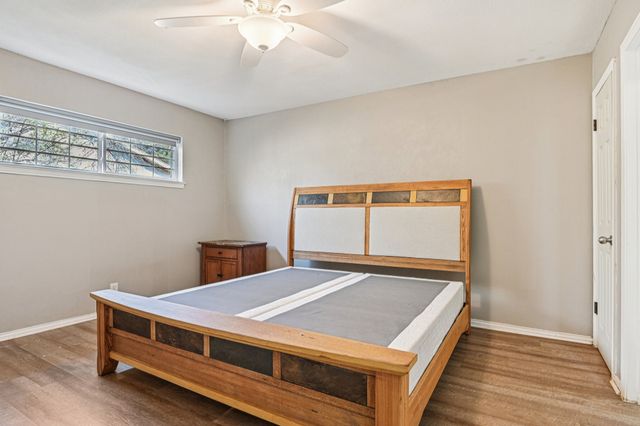 596 Surf Street, Lewisville, TX 75067