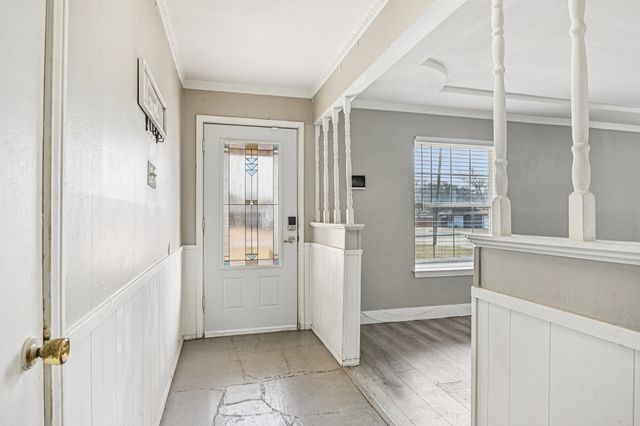 596 Surf Street, Lewisville, TX 75067