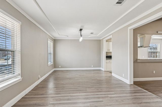 596 Surf Street, Lewisville, TX 75067