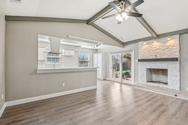 596 Surf Street, Lewisville, TX 75067