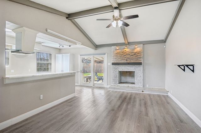 596 Surf Street, Lewisville, TX 75067