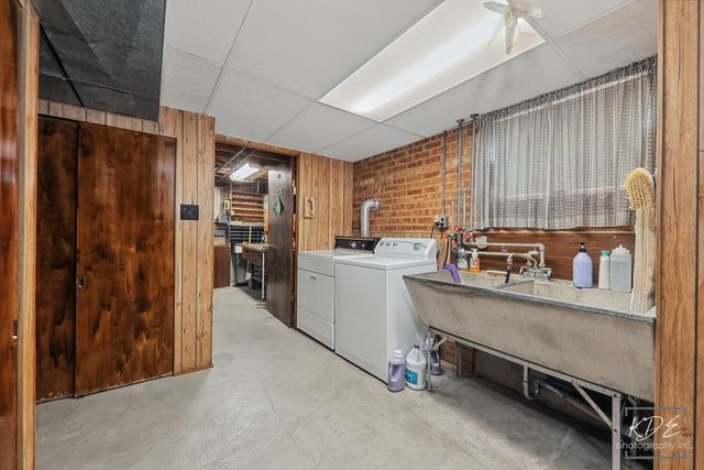 3216 N Ottawa Avenue, Chicago, IL 60634