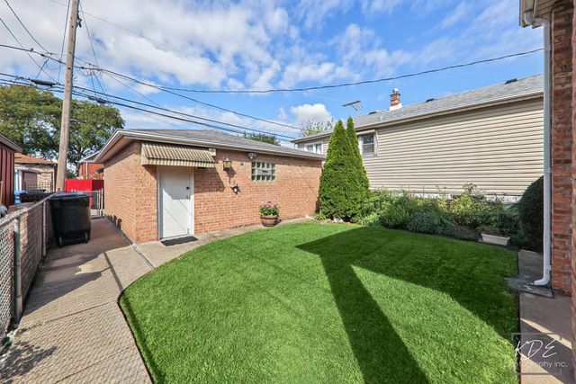 3216 N Ottawa Avenue, Chicago, IL 60634