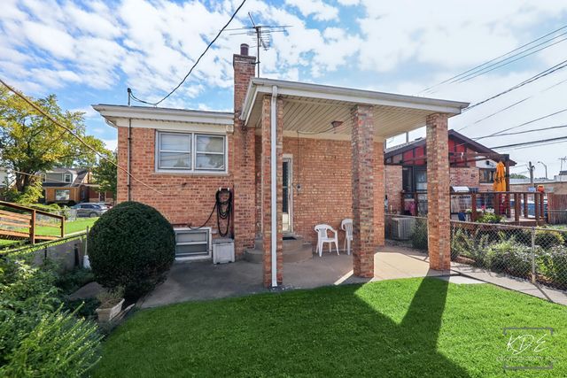 3216 N Ottawa Avenue, Chicago, IL 60634