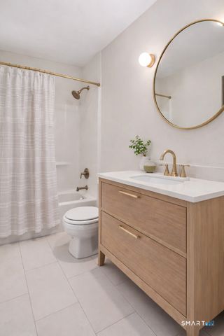 60 Wolfpit Avenue APT 4B, Norwalk, CT 06851