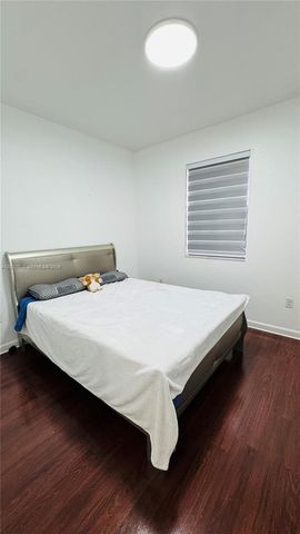 3355 W 90th Ter, Hialeah, FL 33018