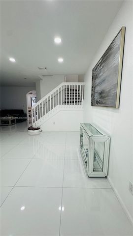 3355 W 90th Ter, Hialeah, FL 33018