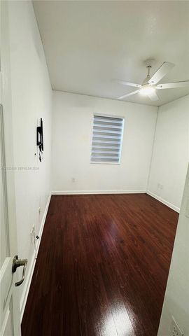 3355 W 90th Ter, Hialeah, FL 33018