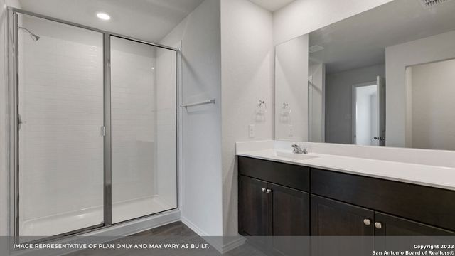 711 WILD OLIVE WAY, Seguin, TX 78155