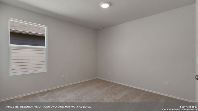 711 WILD OLIVE WAY, Seguin, TX 78155