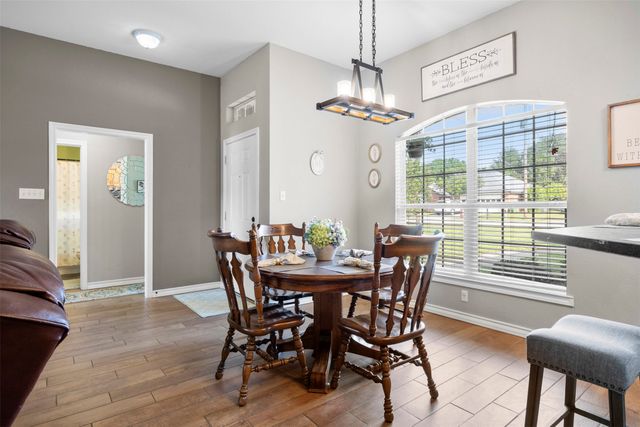 3928 Country Meadows Circle, Granbury, TX 76049