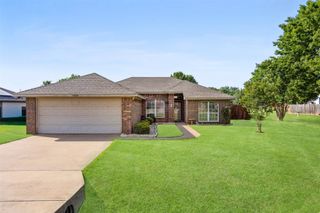 3928 Country Meadows Circle, Granbury, TX 76049