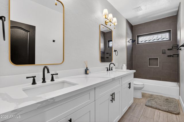 448 W LARONA Lane, Tempe, AZ 85284