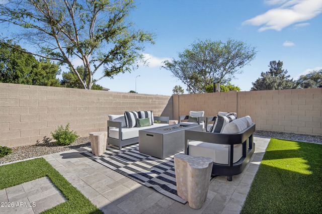 448 W LARONA Lane, Tempe, AZ 85284