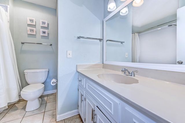 816 9th Ave S Apt 205C, North Myrtle Beach, SC 29582