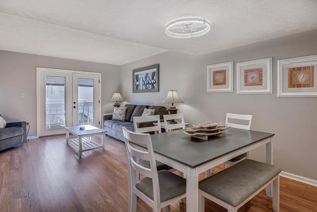 816 9th Ave S Apt 205C, North Myrtle Beach, SC 29582