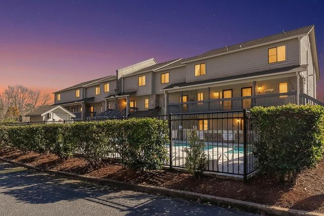 816 9th Ave S Apt 205C, North Myrtle Beach, SC 29582