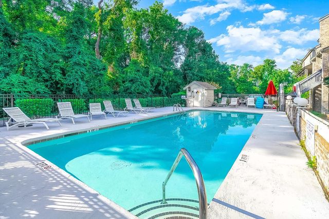 816 9th Ave S Apt 205C, North Myrtle Beach, SC 29582