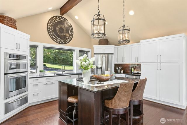 32440 SE 54th Street, Fall City, WA 98024