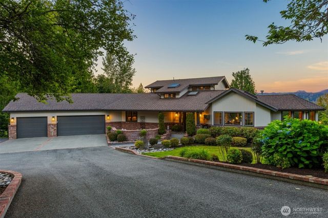 32440 SE 54th Street, Fall City, WA 98024