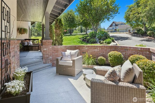 32440 SE 54th Street, Fall City, WA 98024