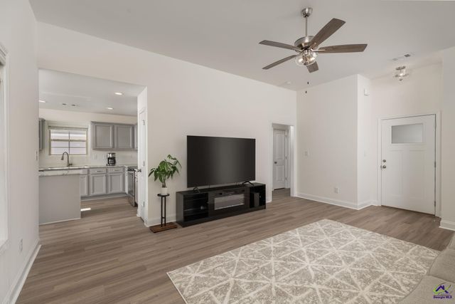 111 Rambo Way, Perry, GA 31069