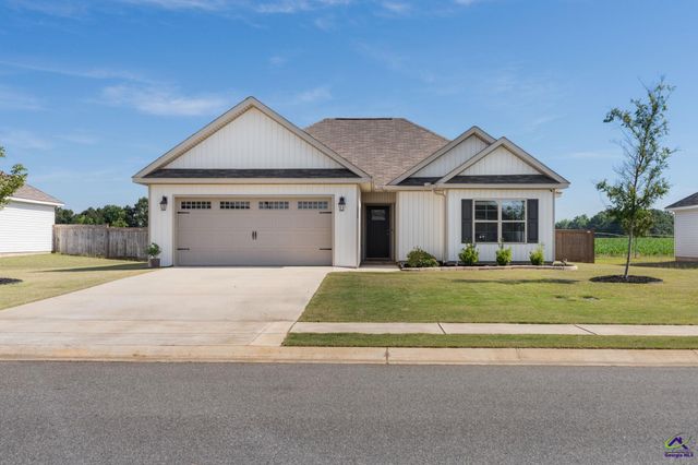 111 Rambo Way, Perry, GA 31069