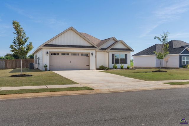 111 Rambo Way, Perry, GA 31069