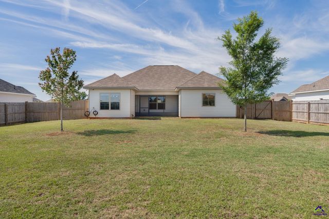 111 Rambo Way, Perry, GA 31069