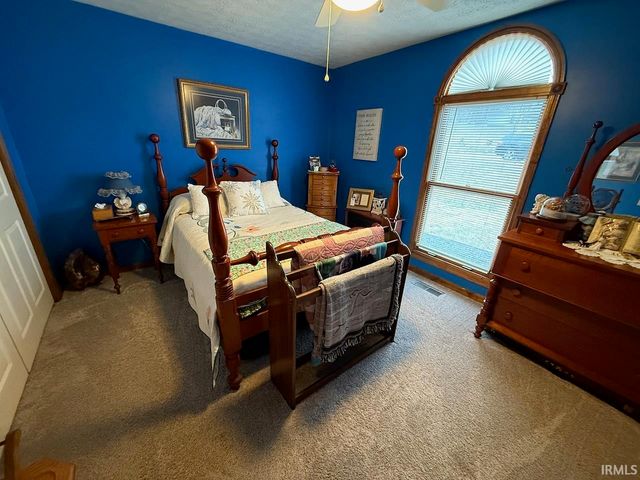 331 Southbrook Drive, Evansville, IN 47711