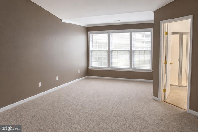 20 CLEMENS LN, Blackwood, NJ 08012