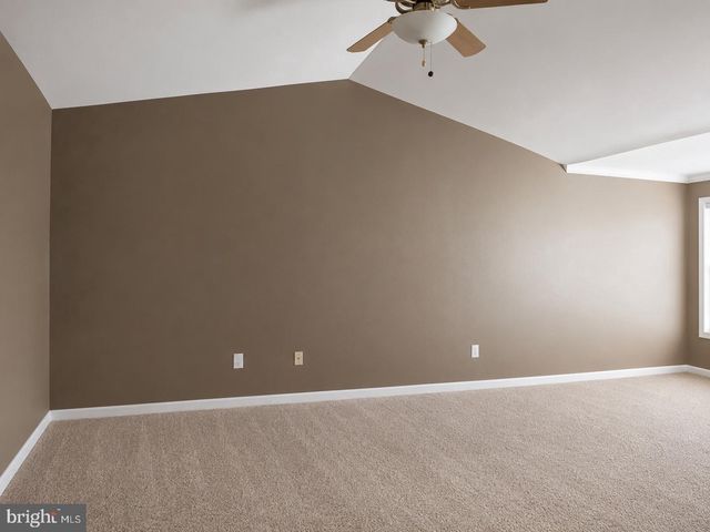 20 CLEMENS LN, Blackwood, NJ 08012
