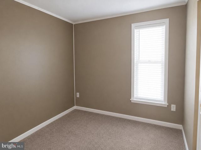 20 CLEMENS LN, Blackwood, NJ 08012