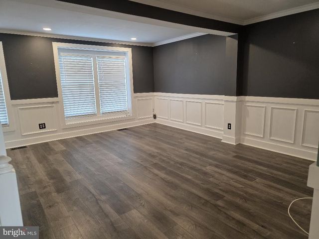 20 CLEMENS LN, Blackwood, NJ 08012