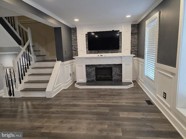 20 CLEMENS LN, Blackwood, NJ 08012