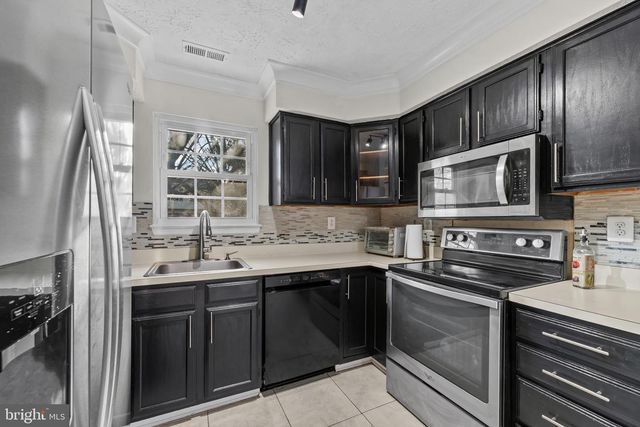 6227 SEAL PL, Waldorf, MD 20603