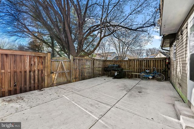 6227 SEAL PL, Waldorf, MD 20603