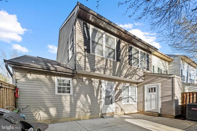 6227 SEAL PL, Waldorf, MD 20603