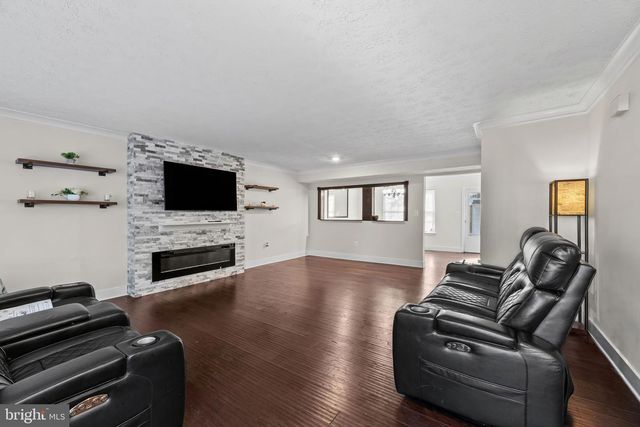 6227 SEAL PL, Waldorf, MD 20603