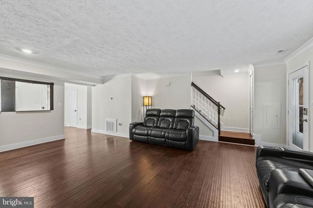 6227 SEAL PL, Waldorf, MD 20603